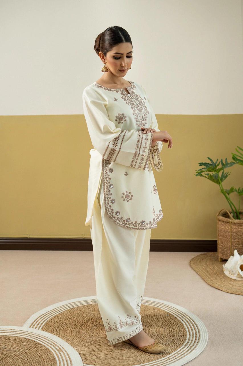 Pezwaan Ivory Blossom Luxe Dhanak Suit 2026